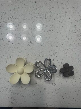 Floral Hair Clips - Cream, Silver & Black